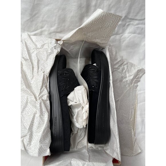 Donald Pliner Fifi Felt Wedge Boho Black Sandal  8.5 M - Picture 3 of 6